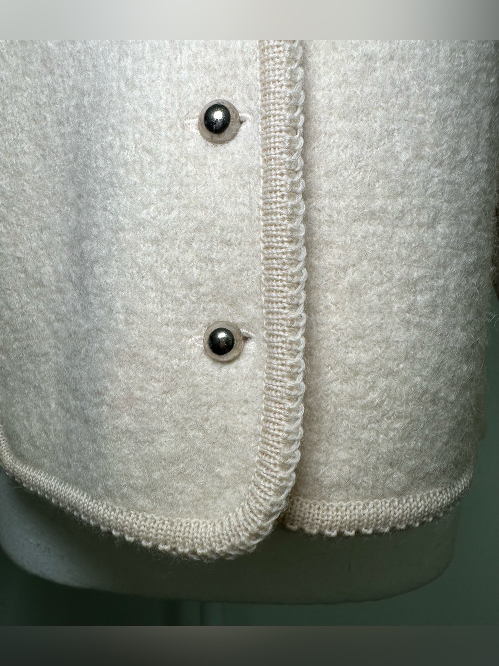 Vintage The Whittaker Collection Virgin Wool Ivory Cream Button Front Cardigan M - Picture 8 of 11